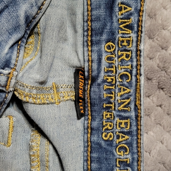 American Eagle 28x32 Slim Flex Jeans - Picture 5 of 6